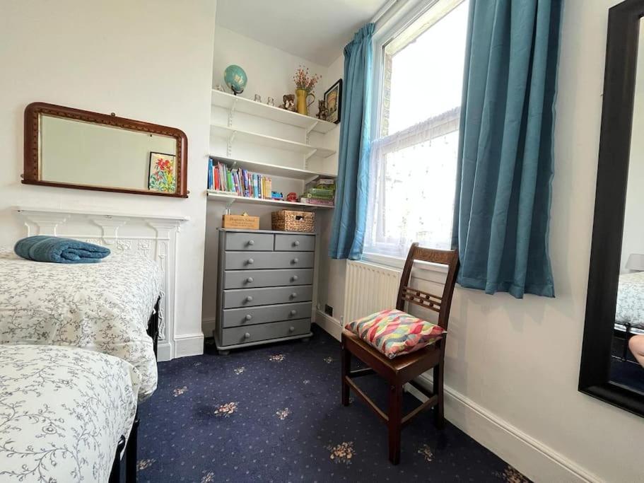 2Br Edwardian House In Greenwich Abbey Wood Exterior photo