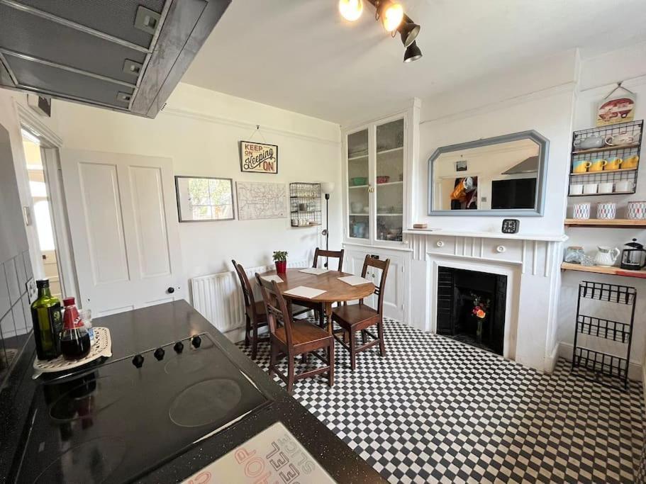 2Br Edwardian House In Greenwich Abbey Wood Exterior photo